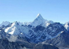 Nepal’s Dolma Ri, One of the World’s Best Hiking Summits