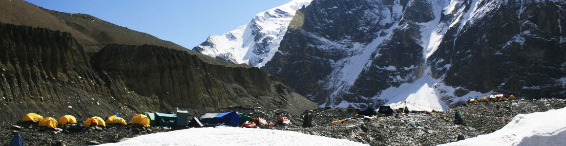 Yala Peak Climbing